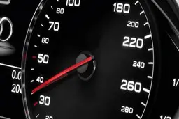 مفهوم سرعت در خودروهای سنگین این شکلیه! + ویدئو