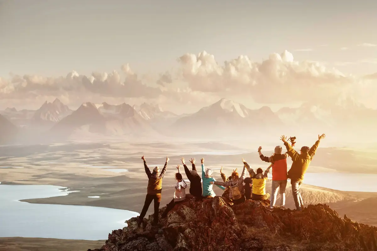 ۸ توصیۀ کاربردی برای سفر با دوستان