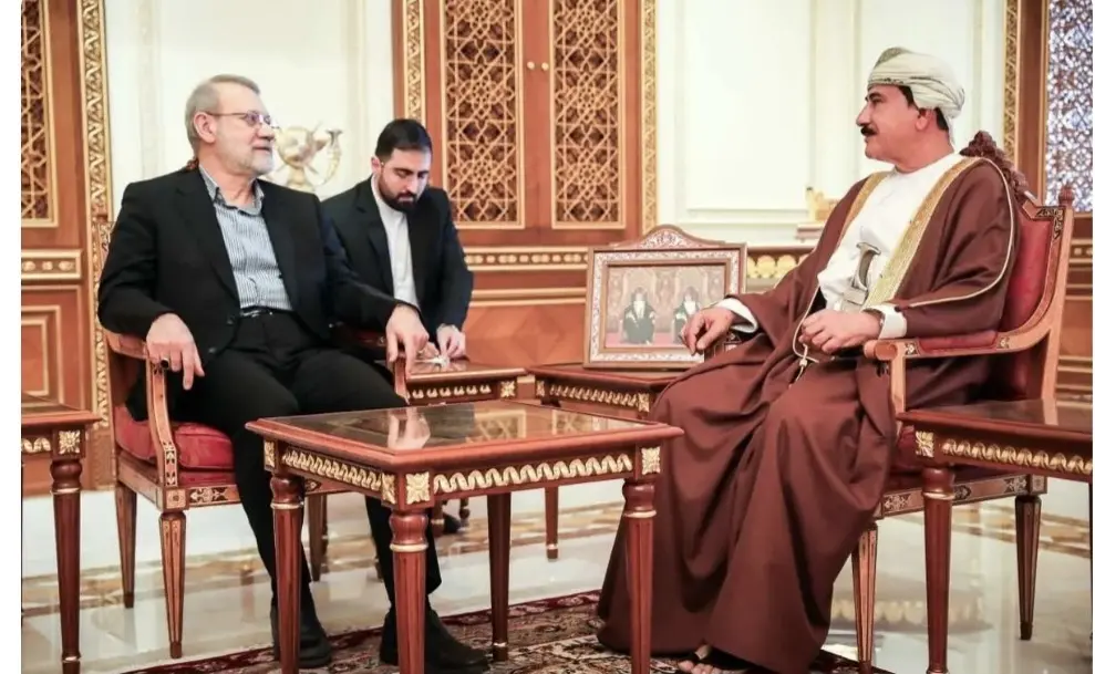 دیدار لاریجانی با وزیر دفتر سلطنتی عمان