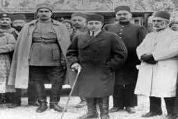 نودمین سالگرد درگذشت احمد شاه قاجار؛