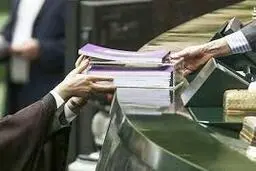 310 هزار میلیارد تومان هزینه غایب در بودجه | کمیسیون تلفیق با میزبانی از دژپسند، نوبخت همتی و زنگنه لایحه بودجه را بررسی کرد