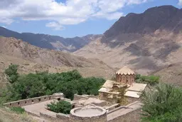 این منظره دیدنی تو ایرانه! | منظره باورنکردنی کلیسای تاریخی سنت استپانوس جلفا +ویدئو