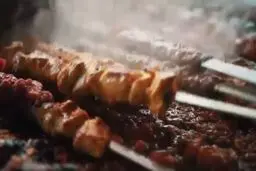 تبلیغ رستوران ایرانی بازیگر کویتی