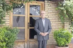 احمدی نژادی ها همچنان می آیند