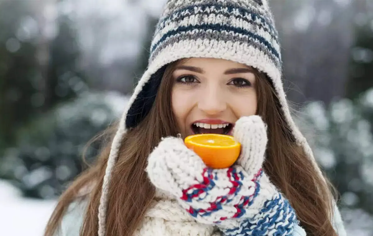۷ خوراکی سالم برای روزهای سرد سال | در فصول سرد سال چه بخوریم؟
