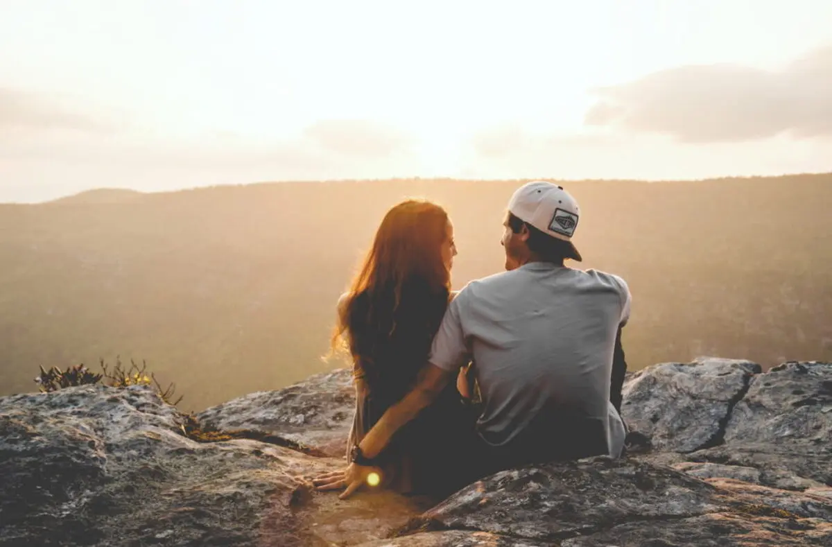 ۸ کاری که زوجین برای ماندگاری ازدواجشان انجام می‌دهند