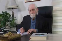 پیشکسوت روزنامه نگار درگذشت