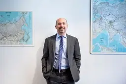 
رابرت مالی  |  لغو تحریم‌ها باید بخشی از پروسه‌ای باشد که ایران و آمریکا هر دو گام‌هایی برمی دارند