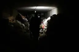 کشف ۵ هزار متر تونل غیرمجاز زیر بازار تهران | هشدار درباره خطر فروریزش +ویدئو