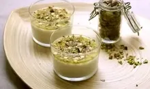دسر موز و پسته خوشمزه | یه دسر لطیف و ساده برای عاشقان طعم‌های جدید +ویدئو