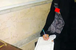 این خانواده منفورترین خانواده ایرانی است ! | تبریزی ها شوکه شدند ! | این زن هر روز کتک میخورد!