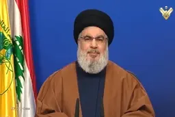 نبرد با کرونا نبردی جهانی است 