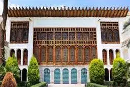 معرفی یکی از آثار ارزشمند معماری ایرانی | خانه مشیرالملک اصفهان +تصویر