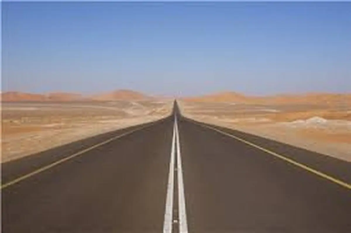 اتوبان ساختن با مدل چینی در بیابان