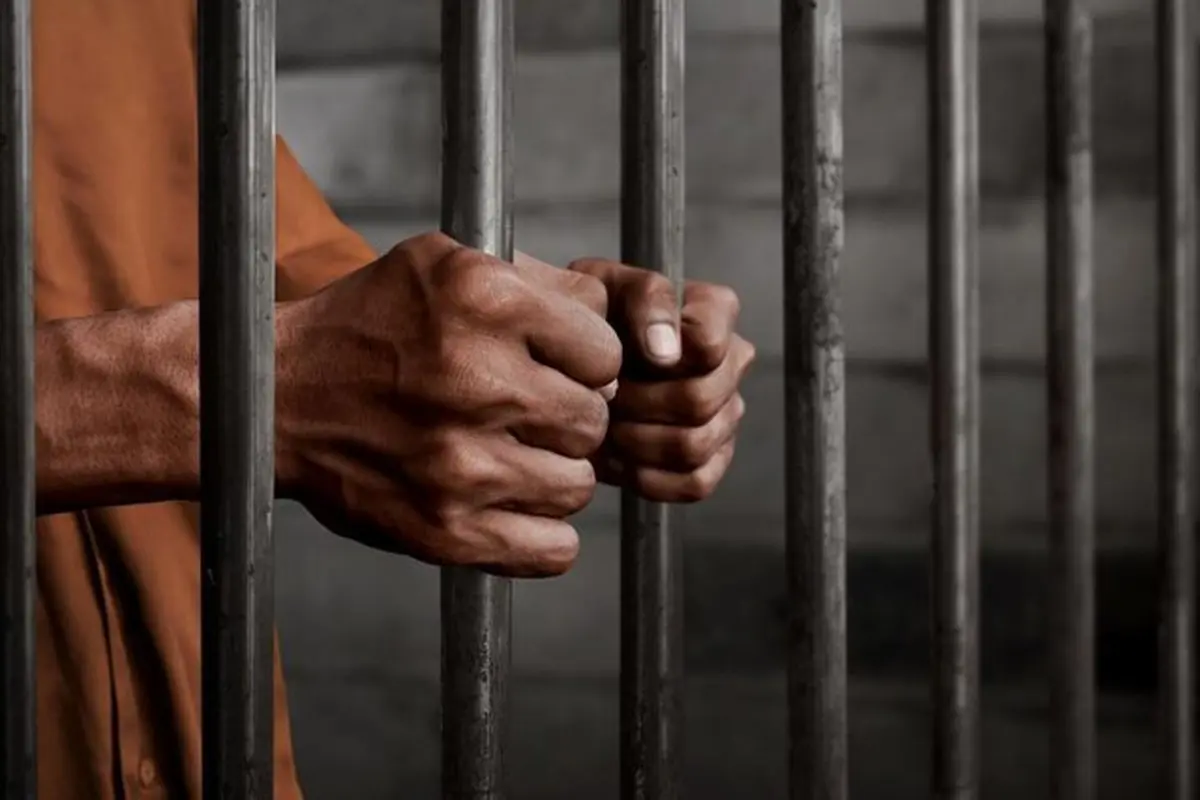 آخرین وضعیت پرونده ۲۲ زندانی معروف
