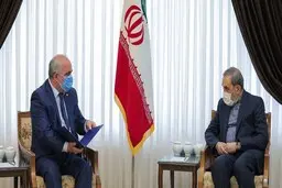 
 پاسخ پوتین رییس جمهور روسیه به پیام مقام معظم رهبری
