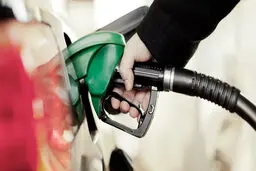 ویروس کرونا بنزین را در ۴ گوشه جهان ارزان کرد