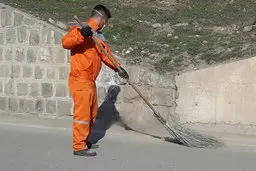 این کارگران بخش عمومی ۱۳ سال است عیدی نگرفته‌اند