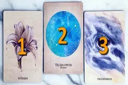 فال تاروت | یک کارت انتخاب کنید و پیام امروزتان را بخوانید