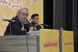 فراستی | نمی‌توانید فریبم دهید |  اصغر فرهادی هیچی بلد نیست