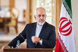 
 ظریف در مجلس برای پاسخگویی به سؤال دو نماینده حضور میابد
