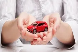 خرید بهترین بیمه شخص ثالث با قیمت مناسب در پاییز 1401
