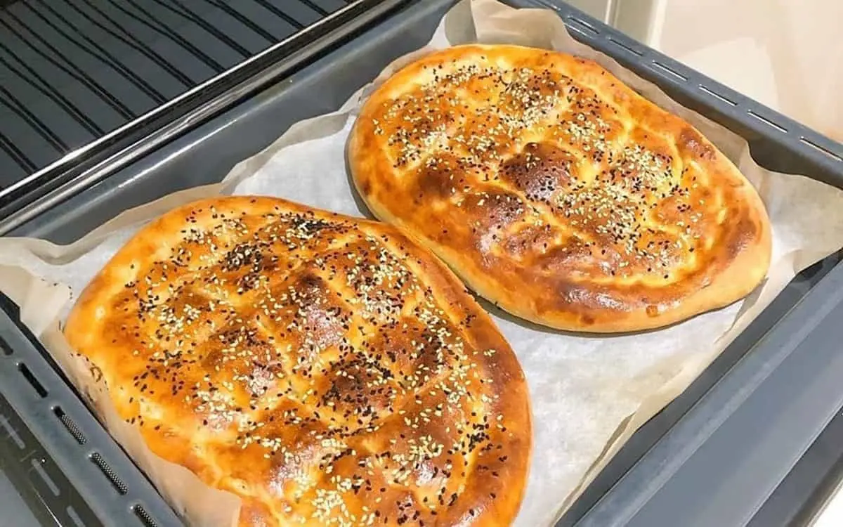 خودت توی خونه نان صبحانه درست کن | طرز تهیه نان صبحانه خانگی خوشمزه و شیرین با فر و بدون فر