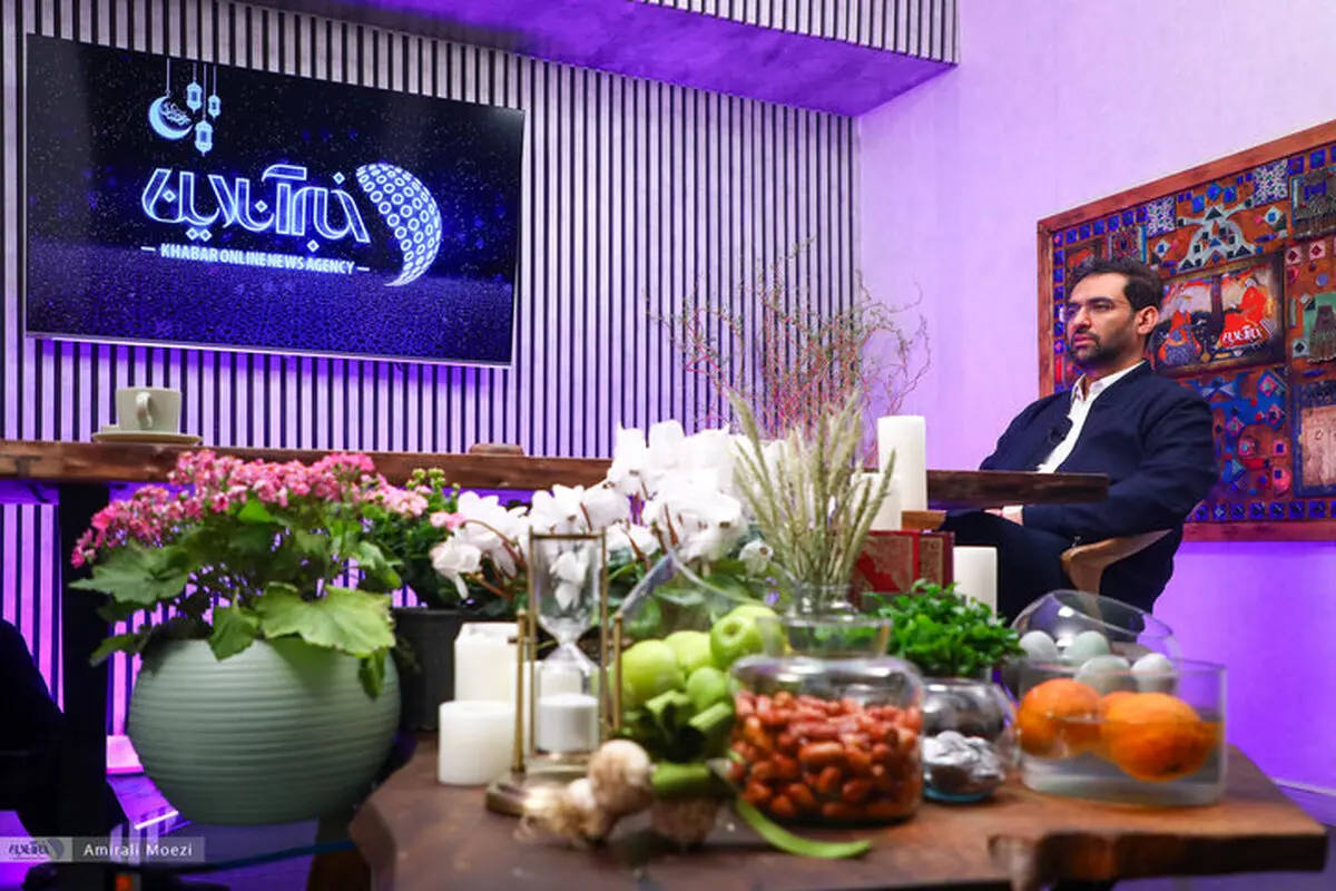 آذری جهرمی: برخی در دولت چشم دیدن من را ندارند | رئیس جمهور شدنم، پروژه مخالفان دولت بود | بخاطر فیلترینگ دعوا کردم اما استعفا نه!