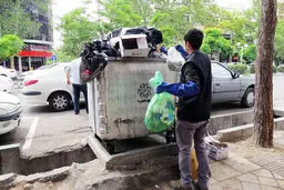 هیچ یک از ۱۵ هزار پاکبان تهرانی کرونا نگرفته‌اند