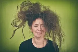 کراتینه کردن مو و عوارض و خطرات آن 