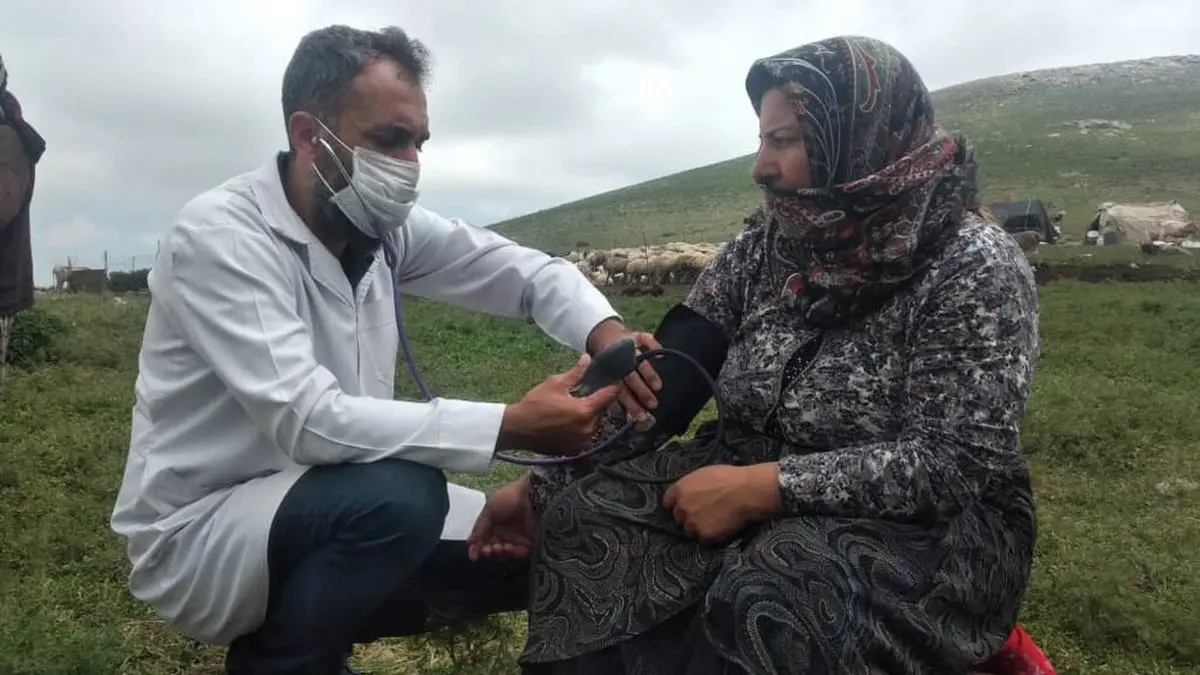 تزریق واکسن کرونا به عشایر بالای ۱۸ سال در خراسان شمالی