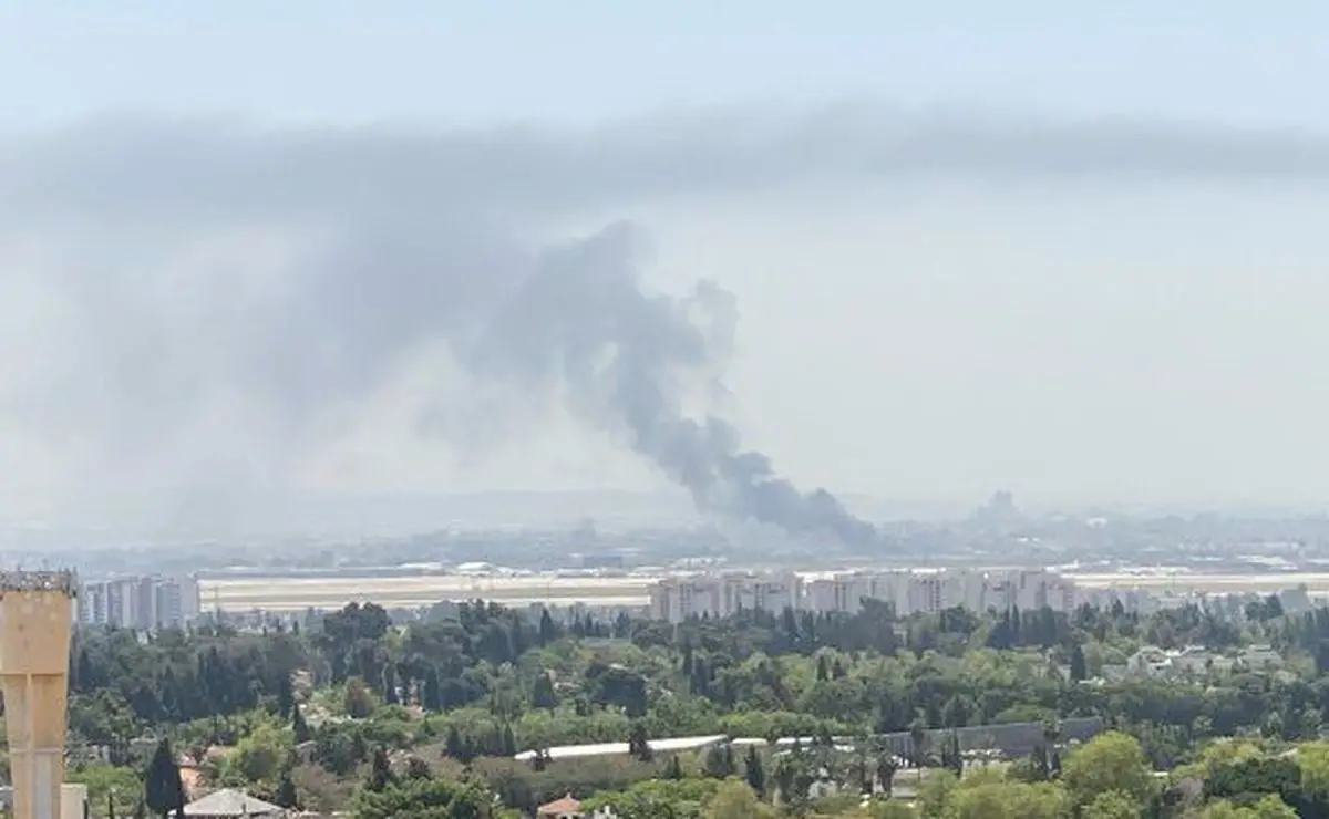 
آتش‌سوزی گسترده در حوالی فرودگاه بن گوریون اسرائیل
