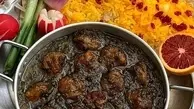 ناهار خورشت آلو اسفناج با کته درست کن، محشر میشه | طرز تهیه خورشت آلو اسفناج با کته به روش نواب ابراهیمی 