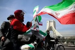 کرونا رفتنی است،22بهمن ماندنی است/راهپیمایی را لغو کنید