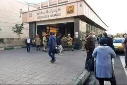 حریق در متروی اکباتان |  ایستگاه اکباتان و ارم سبز تعطیل است