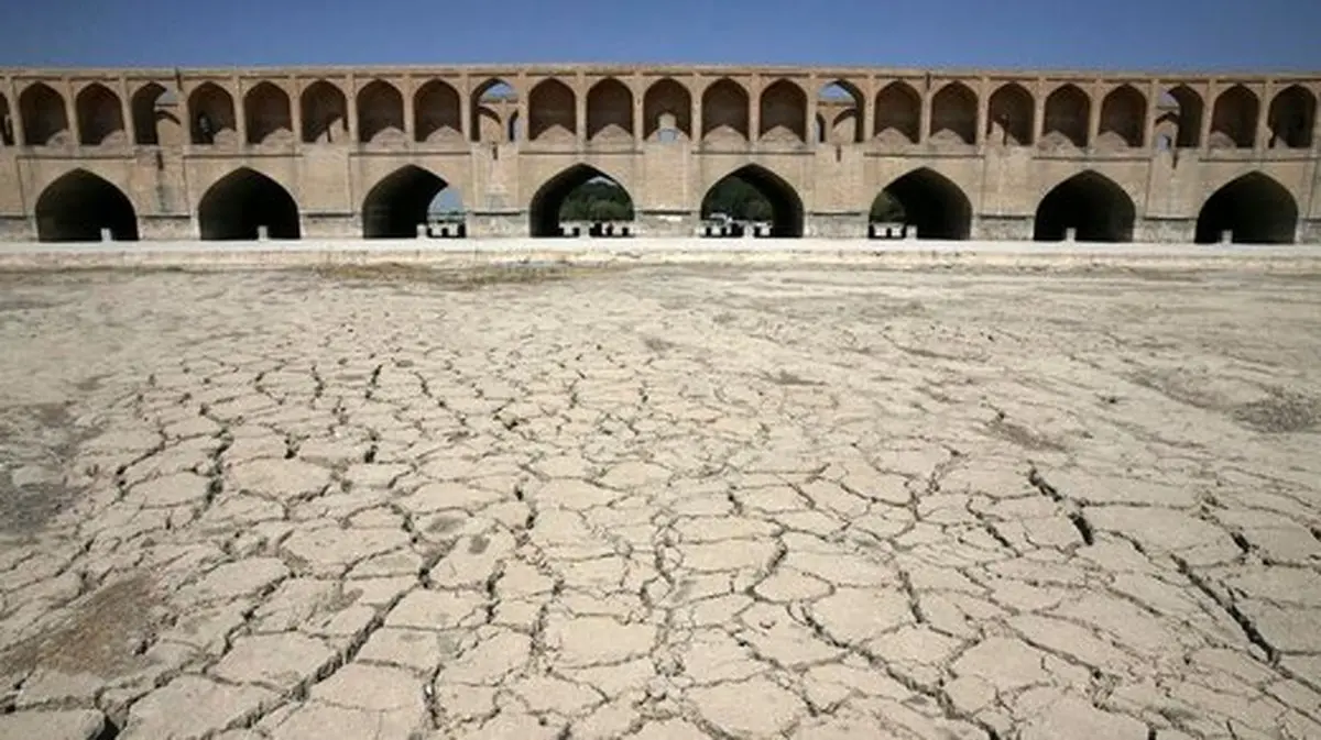 برای نجات ‎اصفهان کمتر از ۱۰ سال دیگر فرصت باقی است