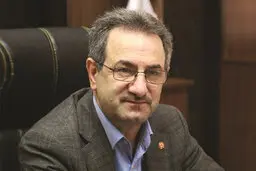 استاندار تهران: مراسم ایام فاطمیه و بزرگداشت شهادت سردار سلیمانی باید «مجازی» برگزار شود | برگزاری هر نوع تجمعی ممنوع است