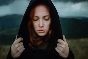 11 نشانه پنهان که خبر از یک «ترومای حل نشده» می دهند