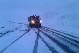 همراه داشتن زنجیر چرخ در جاده کرج - چالوس الزامی است