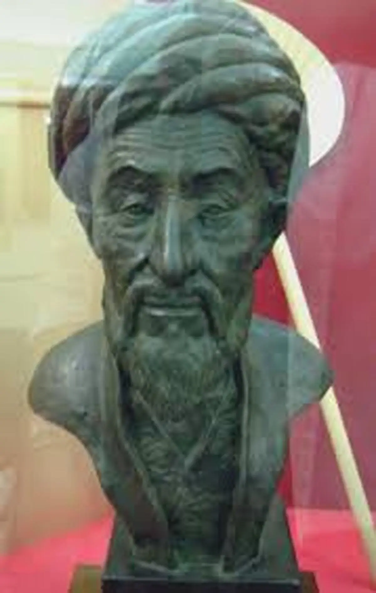 زندگی و شخصیت شاهرخ تیموری