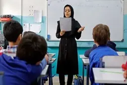 سخنگوی کمیسیون آموزش مجلس: ۱۲ هزار و ۵۰۰ میلیارد تومان برای اجرای طرح رتبه‌بندی معلمان تصویب شد