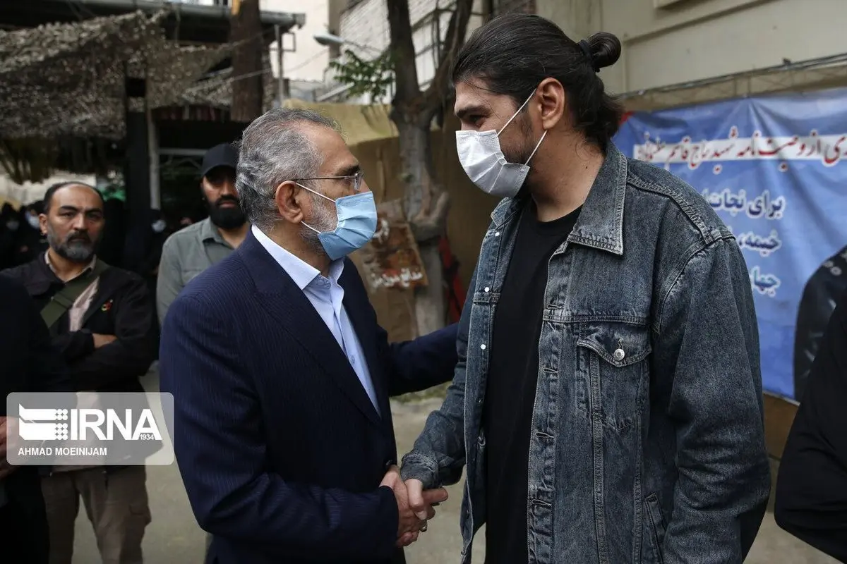 دیدار وزیر ارشاد احمدی‌نژاد با پسر نادر طالب‌زاده جنجالی شد+تصویر