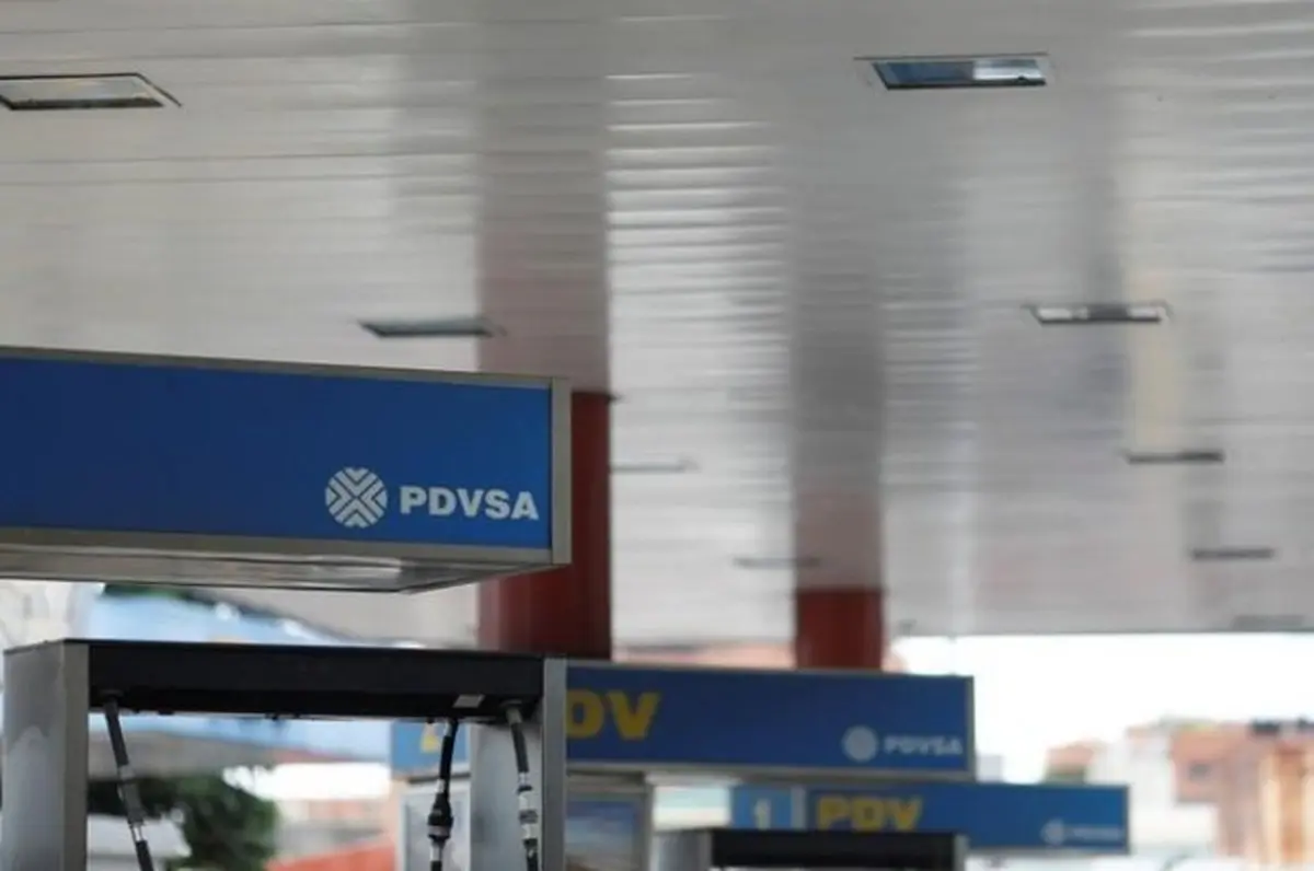   شیوه خطرناک مردم ونزوئلا برای دور زدن کمبود بنزین