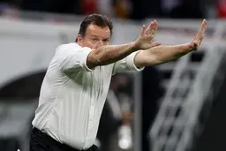 پرونده ویلموتس کمر فوتبال ایران را شکست | مربی منفور  ۳۲ میلیارد تومان دیگر روی دست فوتبال ایران گذاشت!