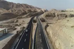 جاده نهبندان به شهداد؛ مسیر دل‌هراسان و نفس‌گیر | کویر لوت، سکوت مطلق و آسمان زیبا +ویدئو