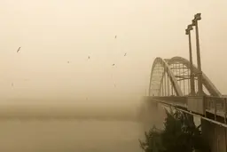 هشدار جدی رئیس مرکز ملی پیش‌بینی و مدیریت بحران درباره نفوذ توده گرد و غبار به ایران| کاهش دما در راه