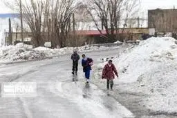 ارتفاع 2 متری برف در یکی از روستاهای گیلان 