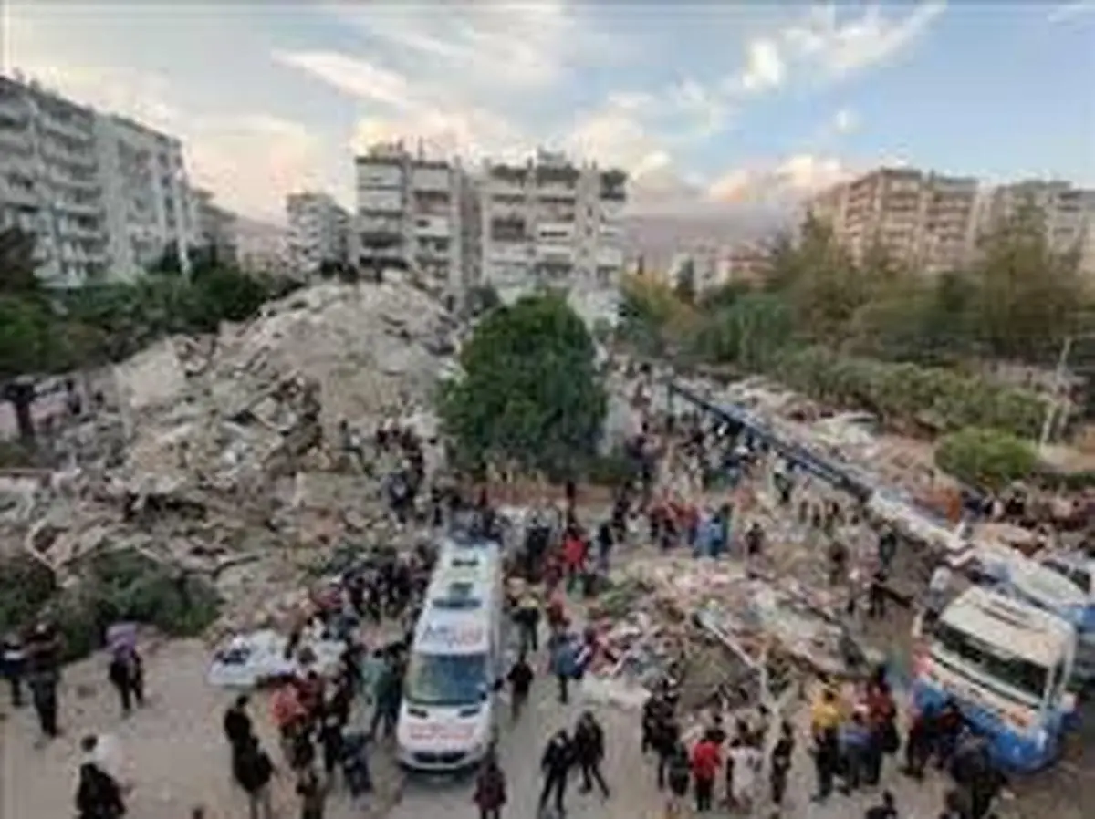 
 ازمیر ترکیه  |  تعداد کشته های زلزله به 35 نفر رسید


