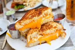 طرز تهیه اسنک پیتزایی | سریع و فوری اسنک برای عصرونه بپز