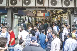 واردات موبایل با دلار دولتی؛ فروش با دلار آزاد | قدرت گروه‌های رانتی